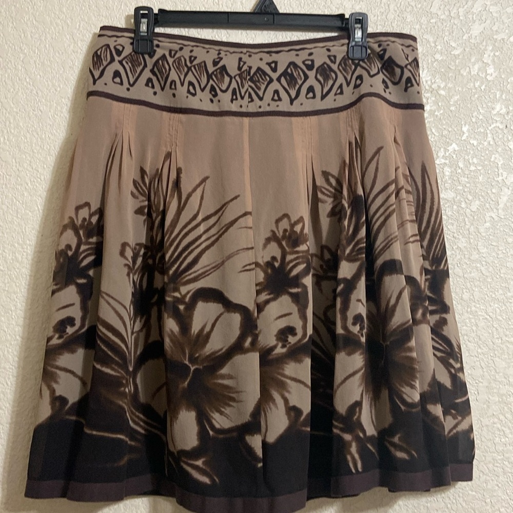 The Limited Skirt
